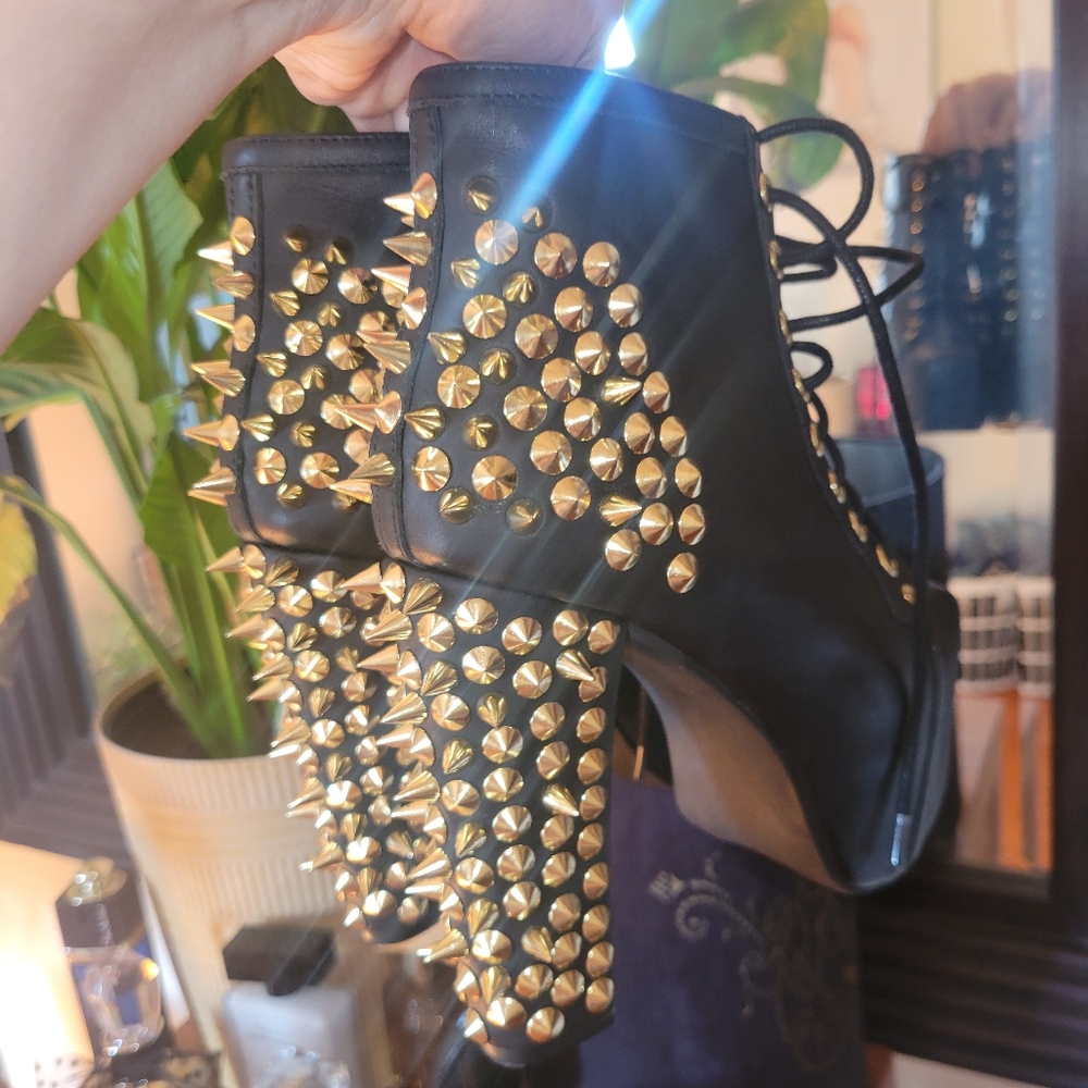 Jeffrey Campbell LITA Black Leather Gold Spikes Booties Size 6 - Picture 13 of 13